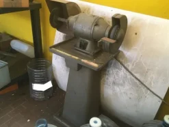 12#6964 Attrezzature per officina meccanica
