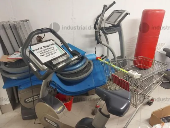 1#9197 Attrezzature per palestra Technogym