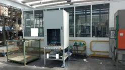 12#71740 Attrezzature per premontaggio vasca