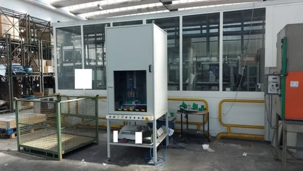 12#71740 Attrezzature per premontaggio vasca