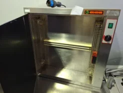 1#8337 Attrezzature per ristorazione