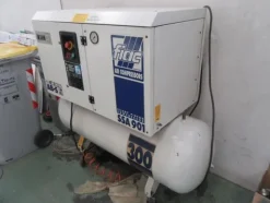 2#4450 Attrezzature produzione timbri e articoli cancelleria
