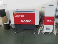 2#4450 Attrezzature produzione timbri e articoli cancelleria