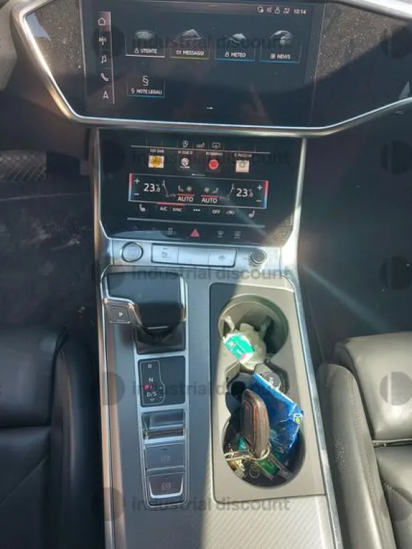9#9463 Audi A6 Avant