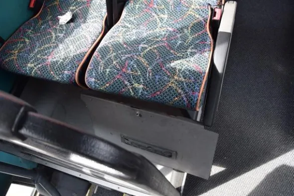 37#3756 Autobus Salvador Caetano BB50L