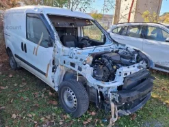 34#8738 Autocarri Ford Transit Custom e Fiat Doblò