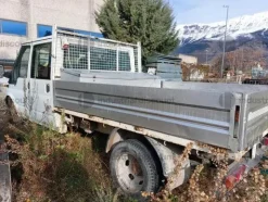 3#8924 Autocarro cabinato Ford Transit