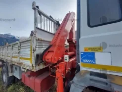 9#8924 Autocarro con grù Fiat Iveco