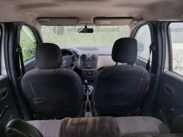 3#9322 Autocarro Dacia Lodgy