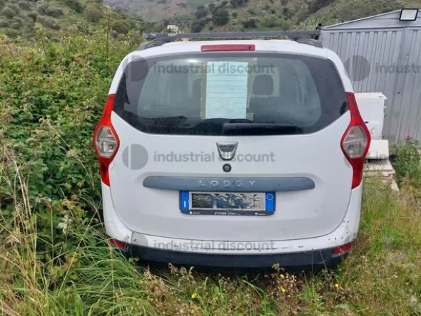 3#9322 Autocarro Dacia Lodgy