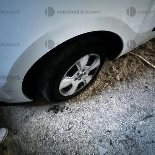 4#9366 Autocarro Fiat Doblò