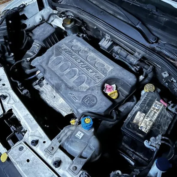 4#9366 Autocarro Fiat Doblò