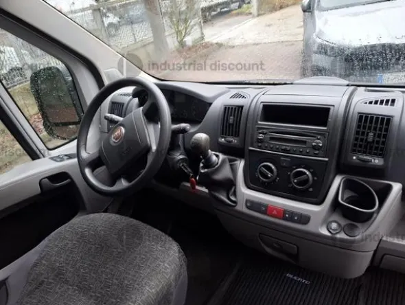 19#10047 Autocarro Fiat Ducato