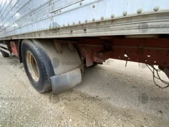 1#9768 Autocarro Iveco