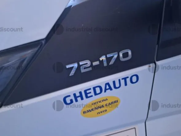 11#9559 Autocarro Iveco