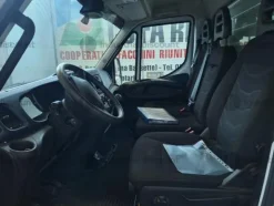 11#9559 Autocarro Iveco