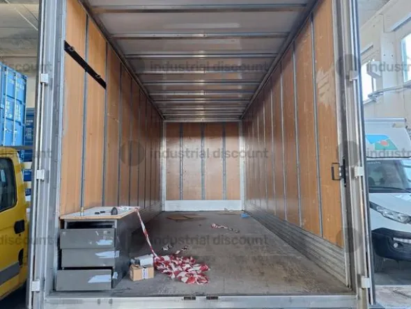 11#9559 Autocarro Iveco