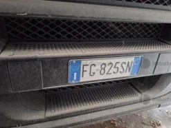9#9559 Autocarro Iveco