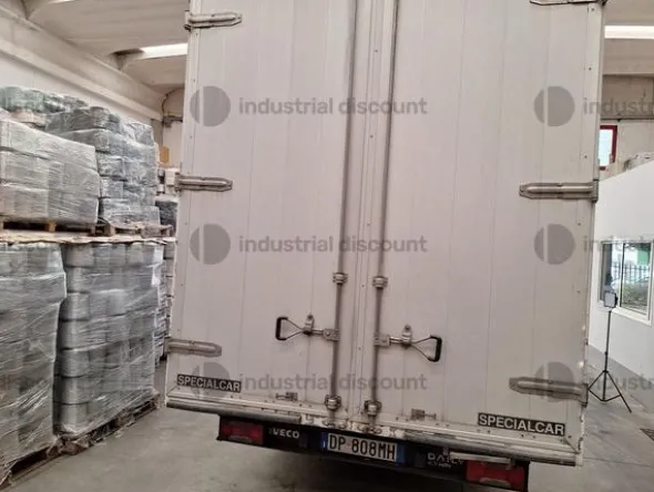 11#8867 Autocarro Iveco 35C10