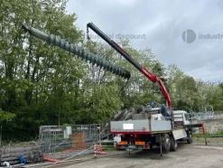 1#9682 Autocarro Iveco 190-32 con gru Fassi