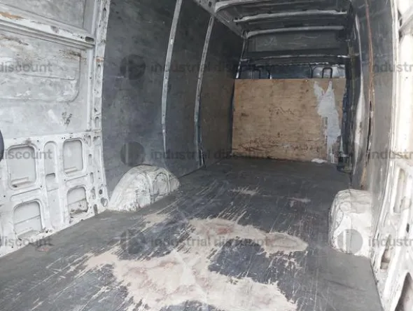 16#9138 Autocarro Iveco Daily