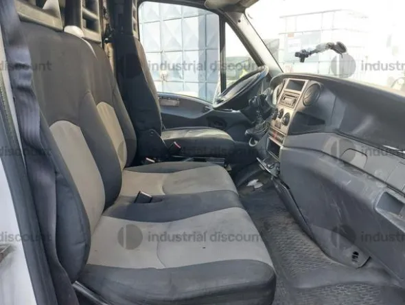 16#9138 Autocarro Iveco Daily