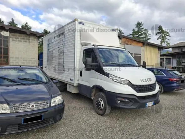 1#9508 Autocarro IVECO Daily per trasporto di cose