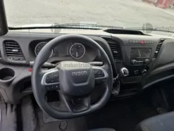 1#9508 Autocarro IVECO Daily per trasporto di cose