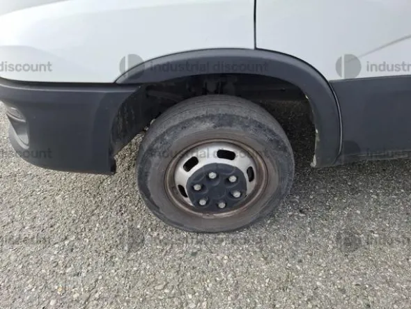 1#9508 Autocarro IVECO Daily per trasporto di cose