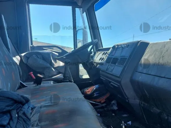 26#9274 Autocarro Iveco 120E24N Eurocargo