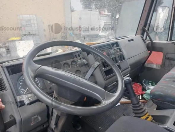 21#9138 Autocarro Iveco Eurocargo