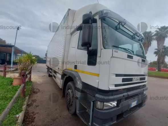 1#9761 Autocarro Iveco Eurotech