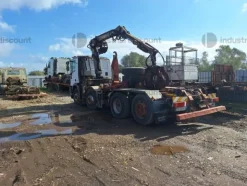 8#9304 Autocarro IvecoEurotech con gru e ragno/polipo a 6 chele