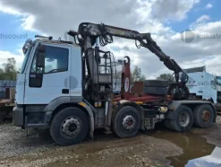 8#9304 Autocarro IvecoEurotech con gru e ragno/polipo a 6 chele