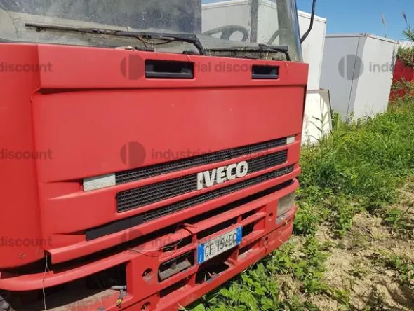 1#10273 Autocarro Iveco Tector 120e23, trattore stradale Stralis 450e5, trattore stradale Iveco Eurostar