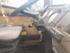26#9987 Autocarro Mercedes