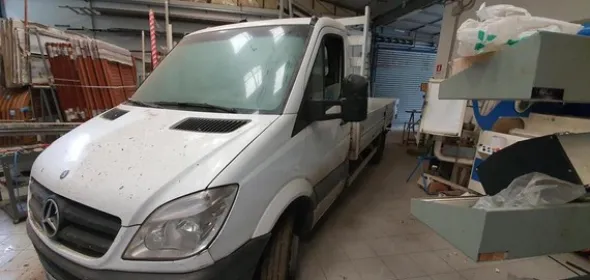 401#5029 Autocarro Mercedes