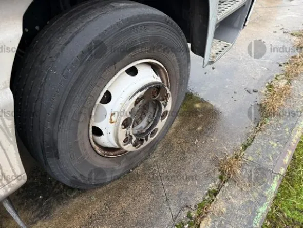 8#9826 Autocarro Mercedes Ateco