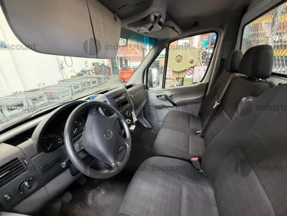 6#9405 Autocarro Mercedes Benz Sprinter