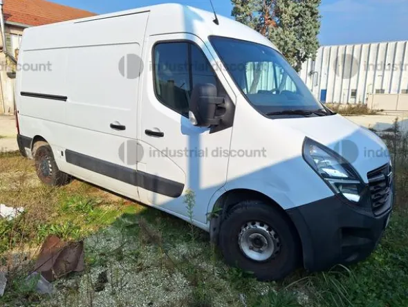 32#10108 Autocarro Opel Movano