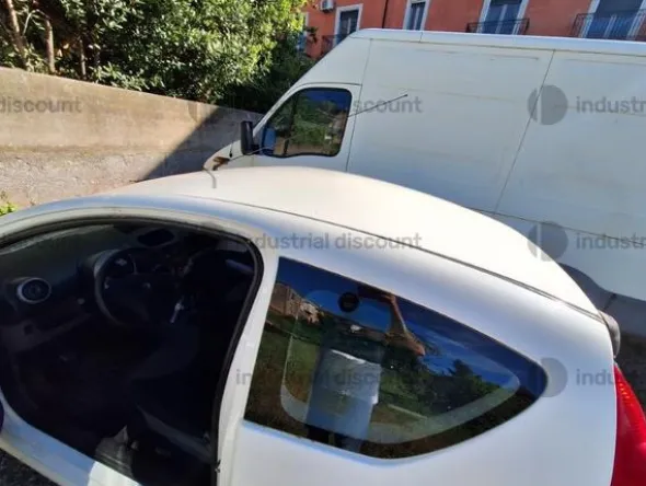 300#9727 Autocarro Peugeot 107