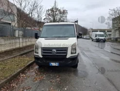 48#10047 Autocarro Volkswagen Crafter