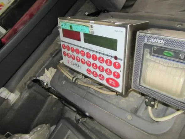 52#3561 Autocompattatore Isuzu P 75 Evolution