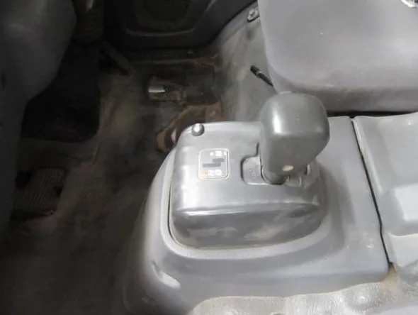 52#3561 Autocompattatore Isuzu P 75 Evolution
