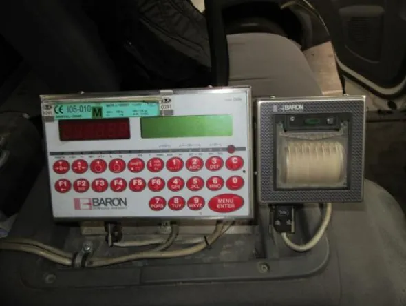 52#3561 Autocompattatore Isuzu P 75 Evolution