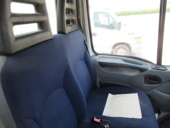 51#3561 Autocompattatore Iveco 35 C10