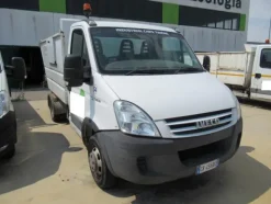 51#3561 Autocompattatore Iveco 35 C10