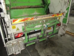 29#3561 Autocompattatore Scania P 320