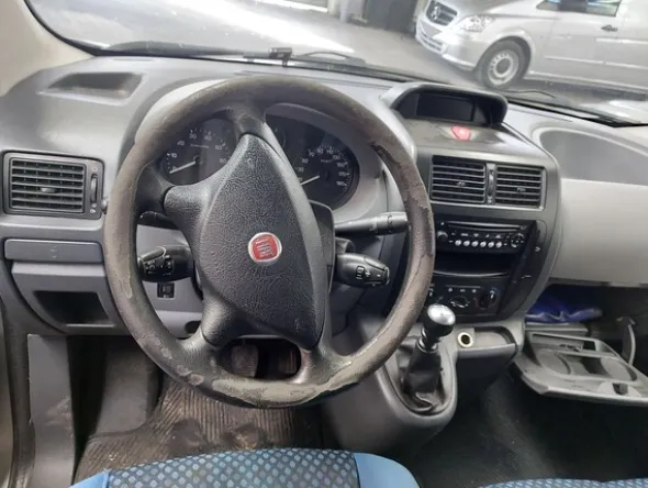 5#8088 Autofunebre furgonato Fiat