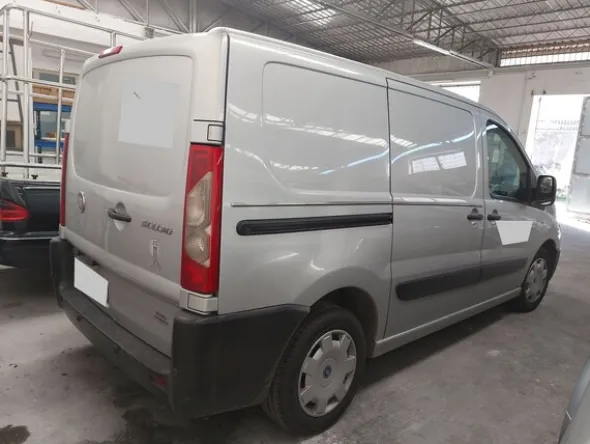 5#8088 Autofunebre furgonato Fiat